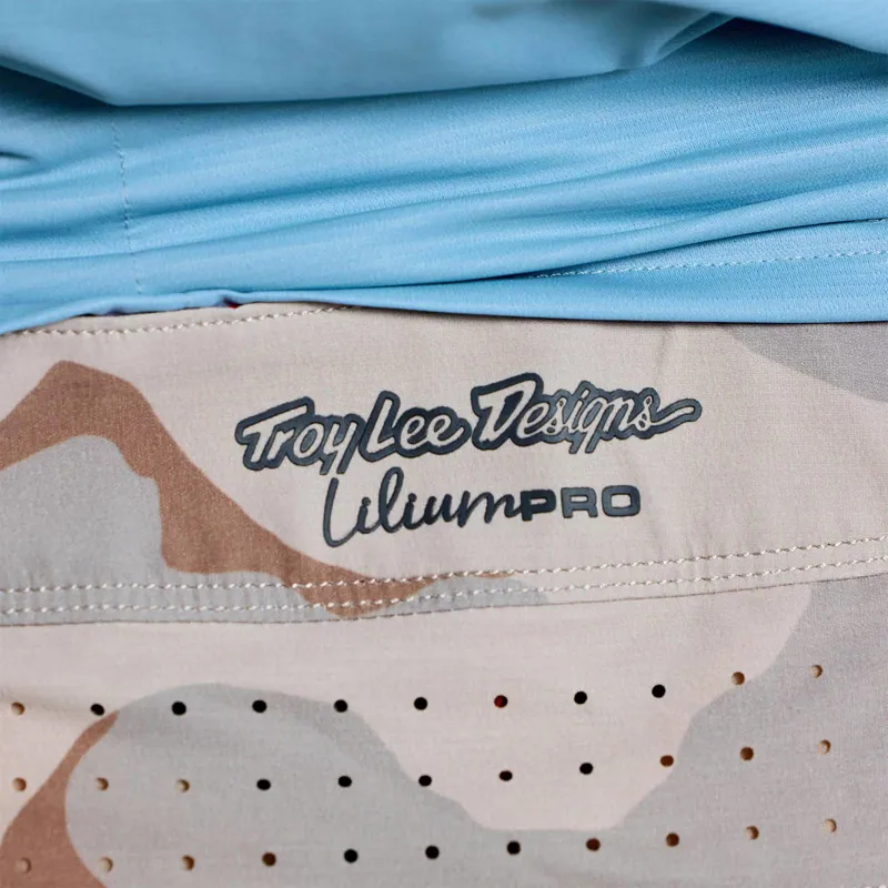 Troy Lee Designs Lilium Pro Women's Baggy Shorts - Flow Camo Pumice-8