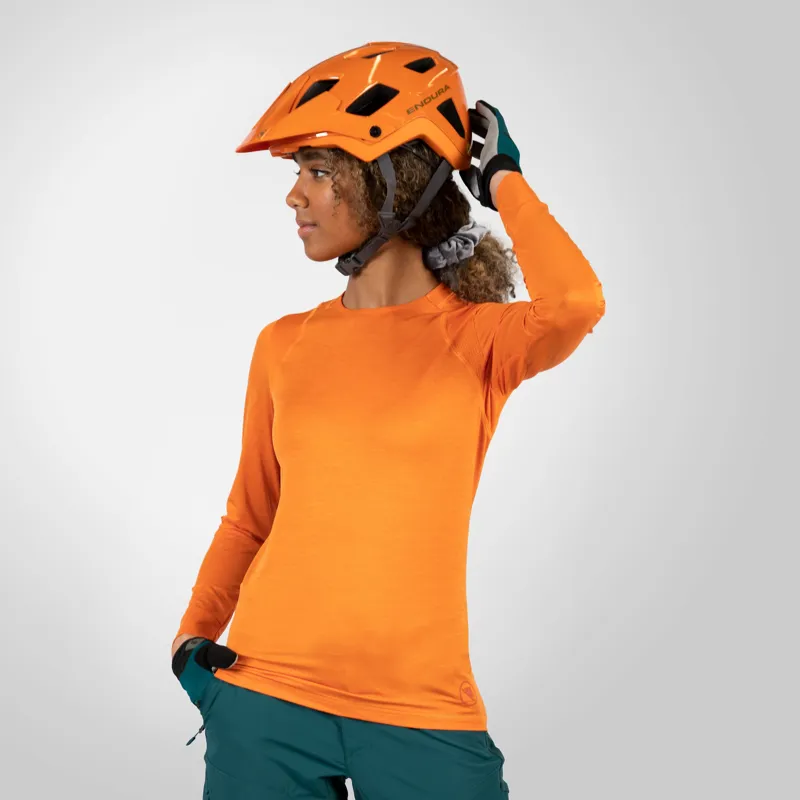Endura SingleTrack Women's Long Sleeve Jersey - Orange Harvest-2