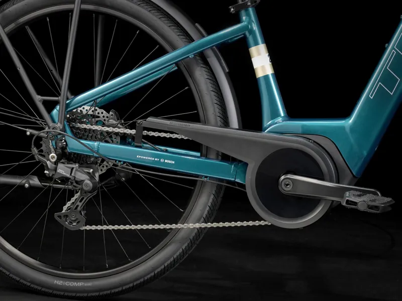 Trek Verve+ 2 Lowstep 400Wh 2026 Electric Hybrid Bike - Dark Aquatic-5